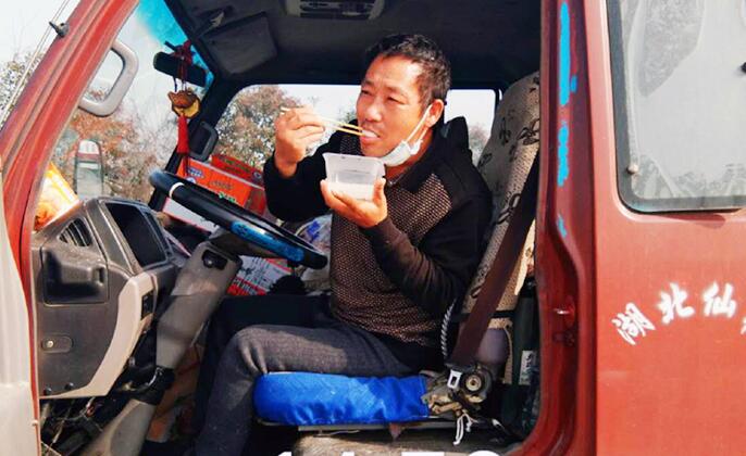 隔離病毒，隔離不了愛心!湖北司機在陜一切安好